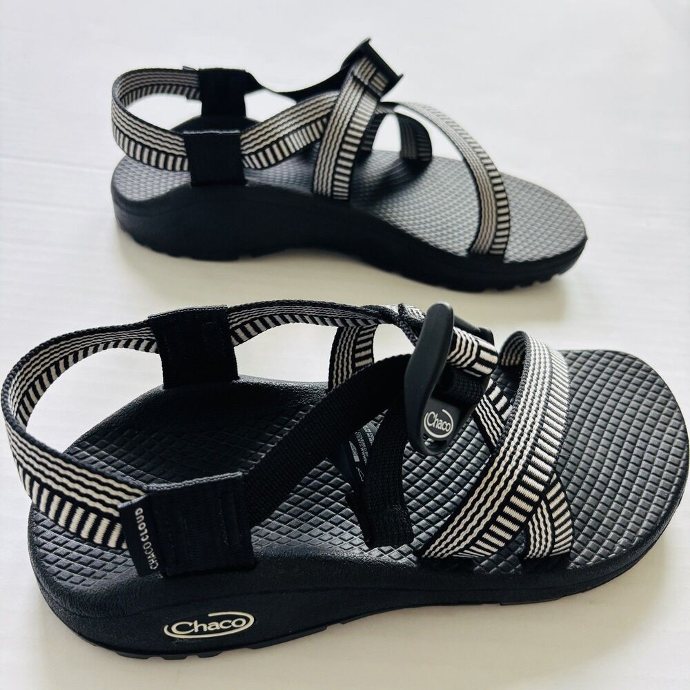 Chaco Mega Z Cloud Sandals Black White Geometric Wide Strap Hiking Water Sport 6